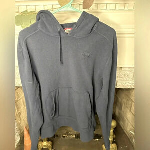 The North Face fleece hoodie with front pocket size Men’s S
